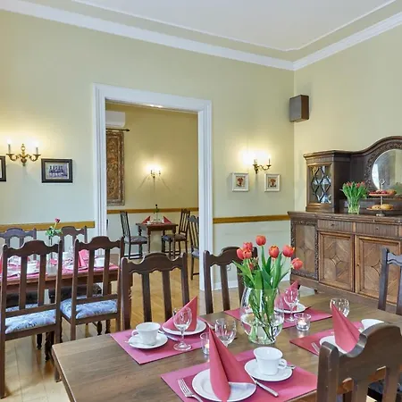 Sankt Maximilian ברנקסטל - קיס