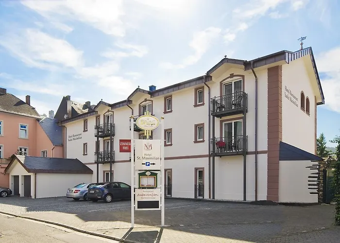 מלון Sankt Maximilian 3*